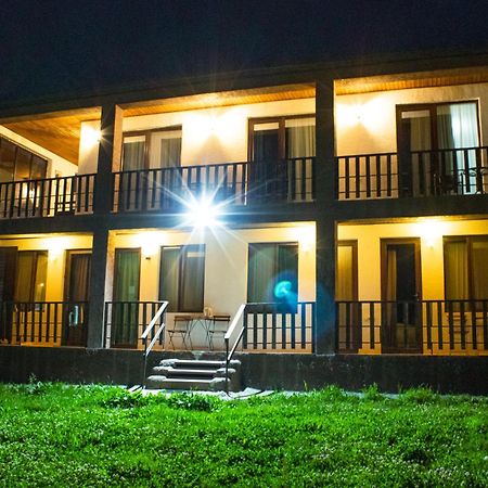 Elsada Hotell Kazbegi Eksteriør bilde