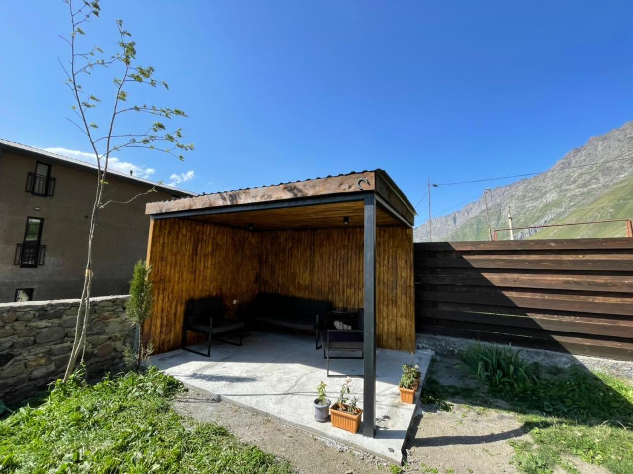 Elsada Hotell Kazbegi Rom bilde
