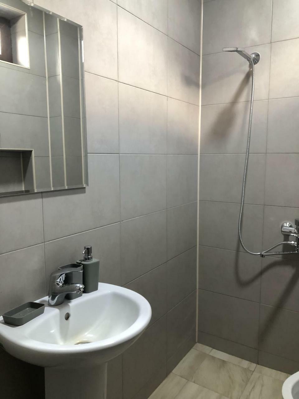 Elsada Hotell Kazbegi Eksteriør bilde