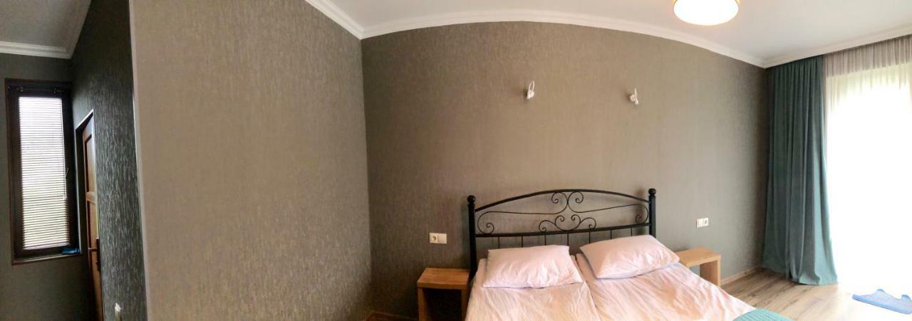 Elsada Hotell Kazbegi Eksteriør bilde